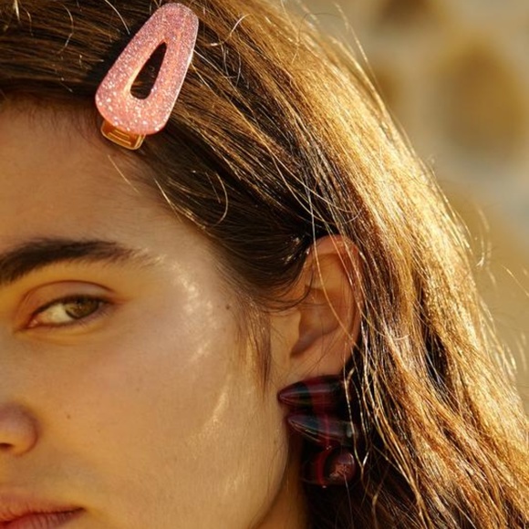 Valet Studio Kelly Clips in Pink & Blue Glitter - Picture 3 of 8